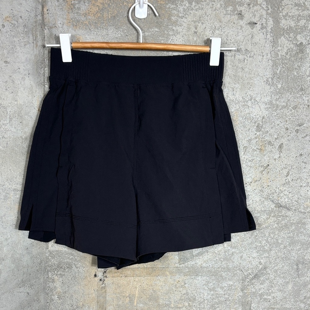 Lululemon Black Women's Shorts